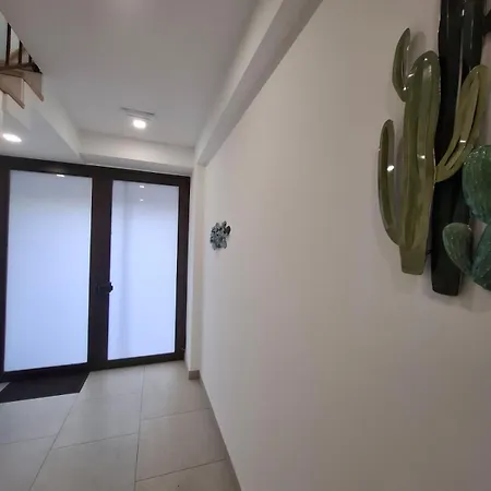 Sikelia Rooms-3